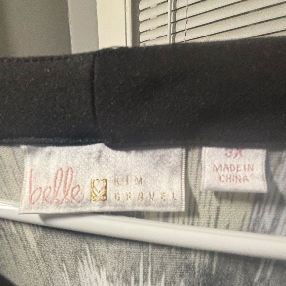 Patterned blouse - Picture 2 of 3